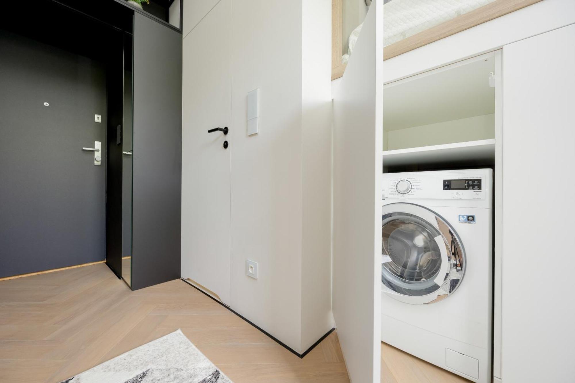 Przytulne W Zielonej Okolicy Srodmiescia By Renters Apartament